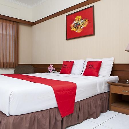 Reddoorz @ Cikutra 2 Hotel Bandung Exterior photo